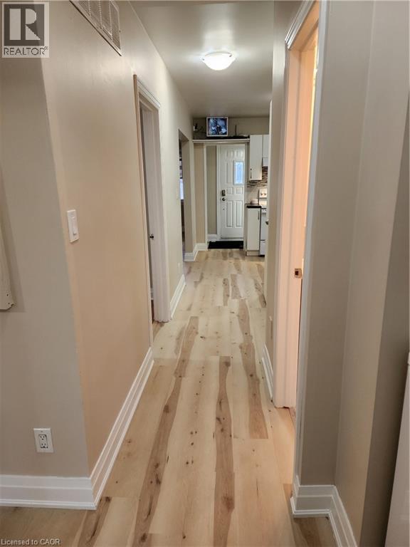 25 West 4th Street Unit# A, Hamilton, Ontario  L9C 3M2 - Photo 12 - 40786051