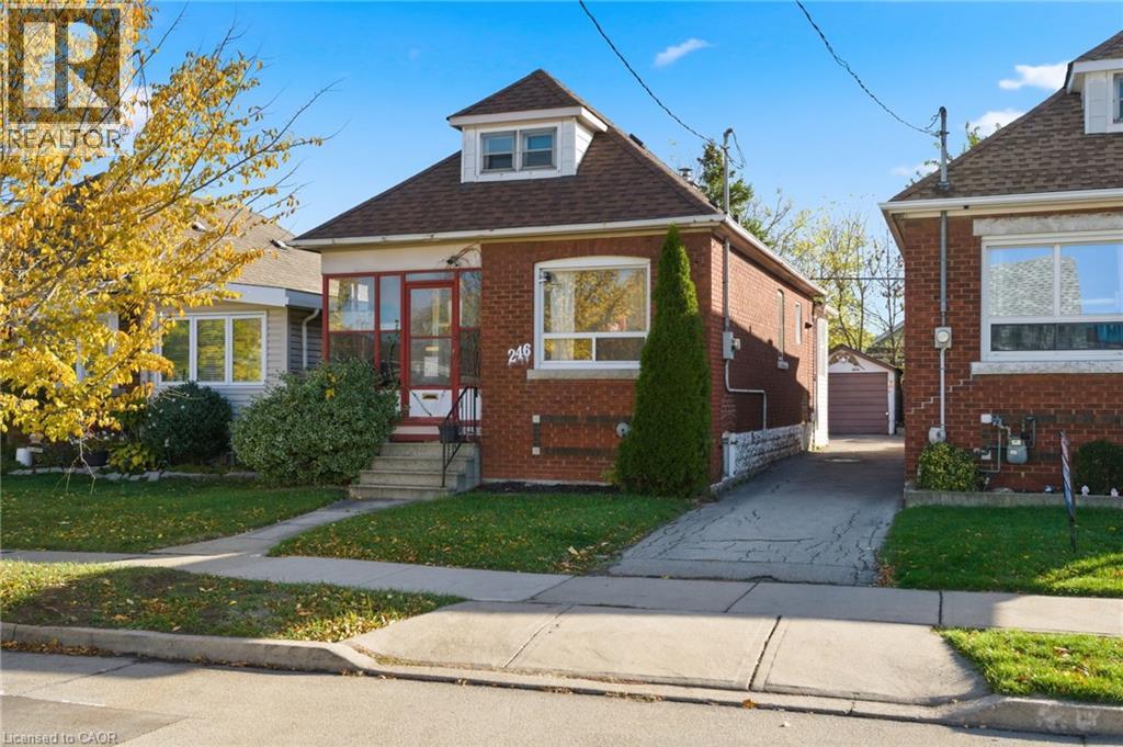 246 Cope Street, Hamilton, Ontario  L8H 5B5 - Photo 1 - 40782490
