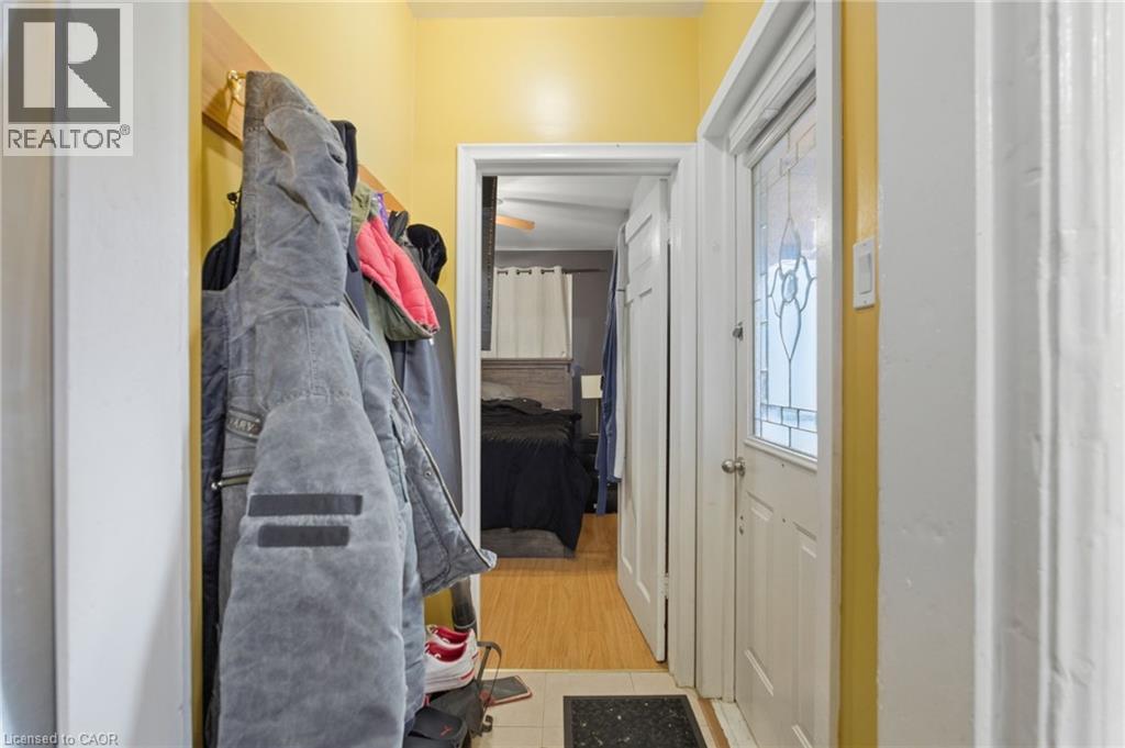 246 Cope Street, Hamilton, Ontario  L8H 5B5 - Photo 21 - 40782490