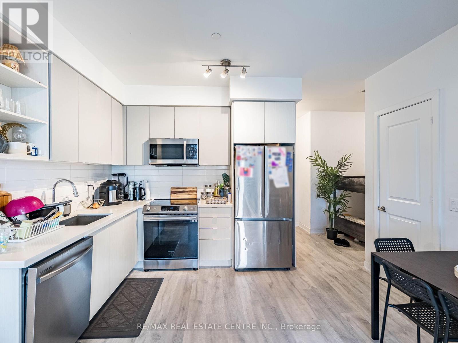 110 - 4655 Metcalfe Avenue, Mississauga, Ontario  L5M 0Z7 - Photo 11 - W12517968