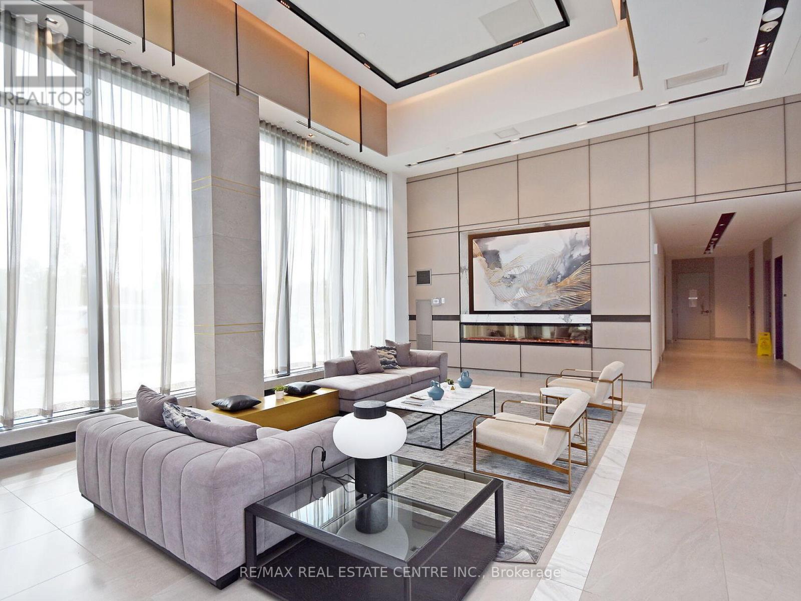 110 - 4655 Metcalfe Avenue, Mississauga, Ontario  L5M 0Z7 - Photo 4 - W12517968