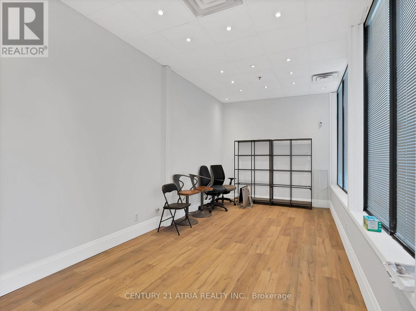 12 - 1606 Sedlescomb Drive, Mississauga, Ontario  L4X 1M6 - Photo 16 - W12517980