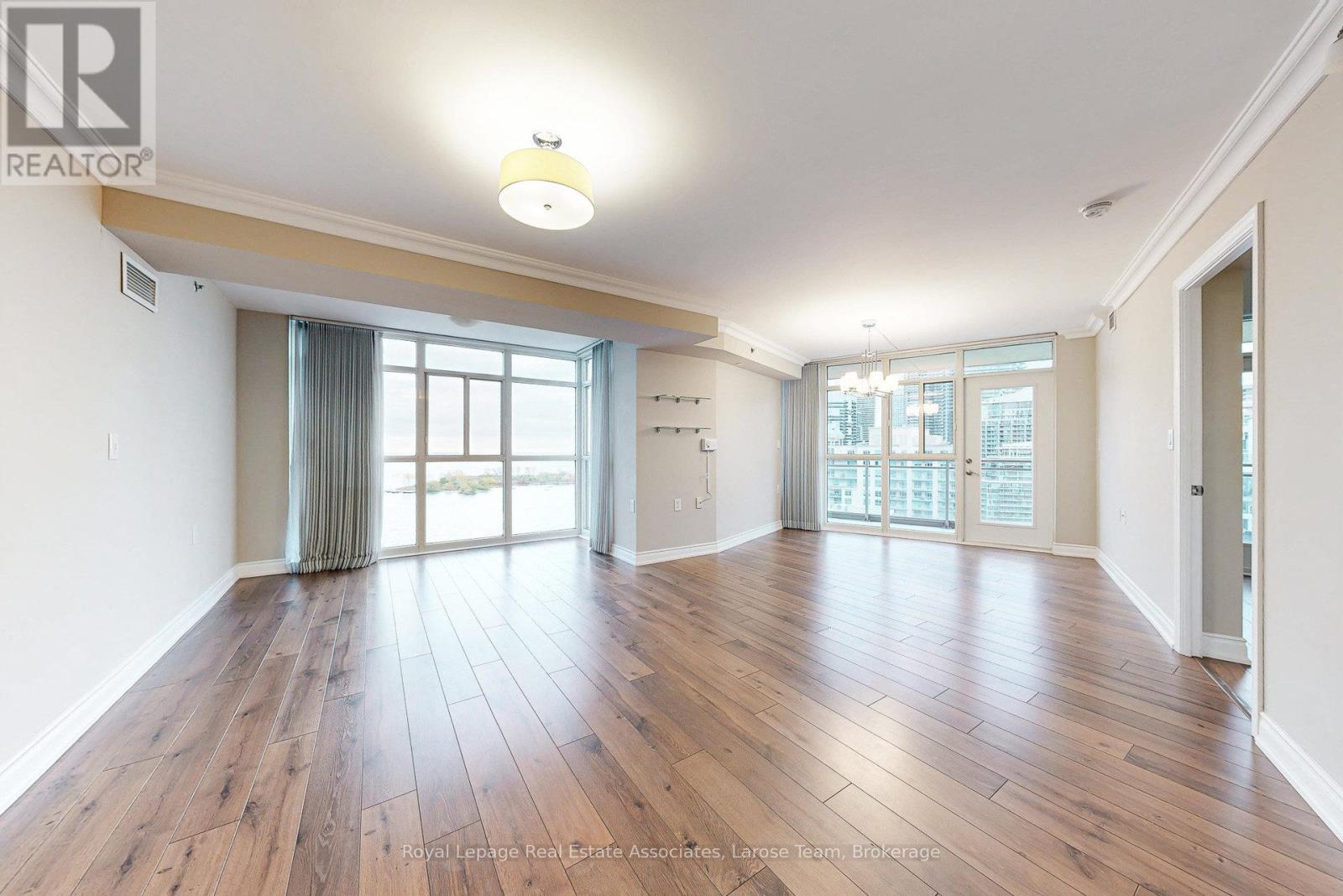 2003 - 3 Marine Parade Drive, Toronto, Ontario  M8V 3Z5 - Photo 10 - W12517992