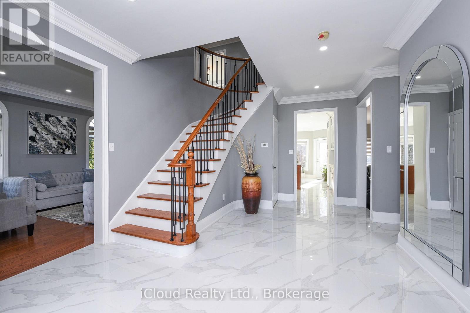 25 Giles Road, Caledon, Ontario  L7K 0B6 - Photo 8 - W12518012