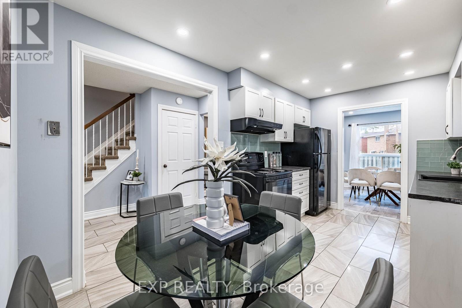 83 Wildercroft Avenue, Brampton, Ontario  L6V 4G6 - Photo 12 - W12518020