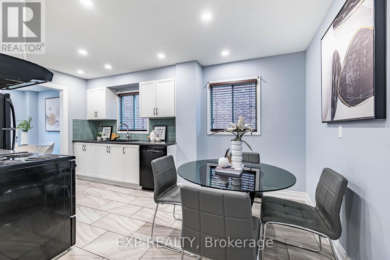 83 Wildercroft Avenue, Brampton, Ontario  L6V 4G6 - Photo 15 - W12518020