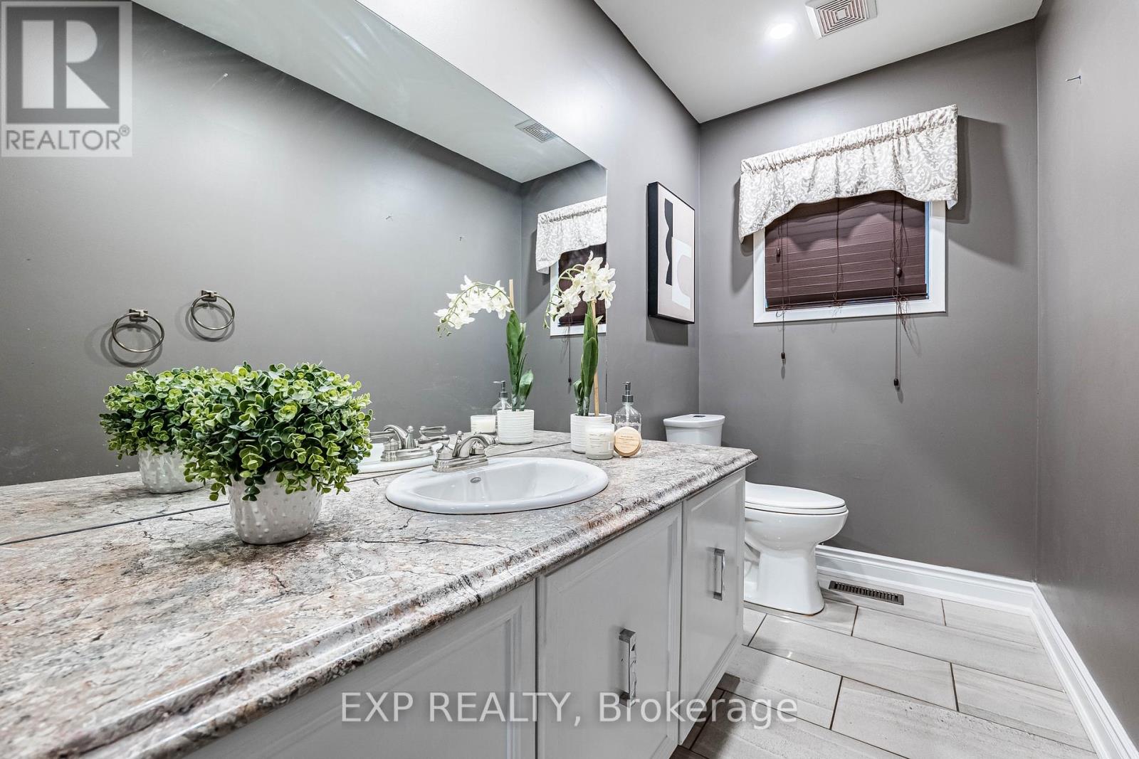 83 Wildercroft Avenue, Brampton, Ontario  L6V 4G6 - Photo 18 - W12518020