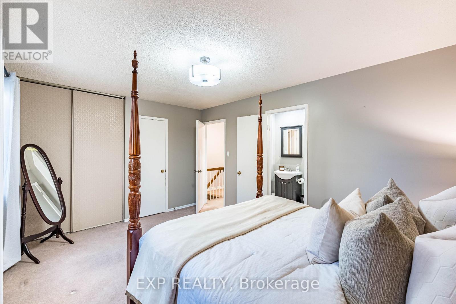 83 Wildercroft Avenue, Brampton, Ontario  L6V 4G6 - Photo 21 - W12518020