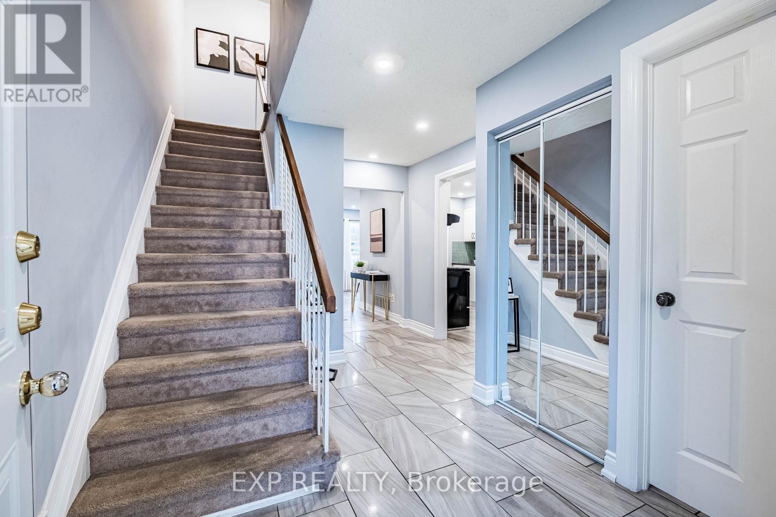 83 Wildercroft Avenue, Brampton, Ontario  L6V 4G6 - Photo 3 - W12518020