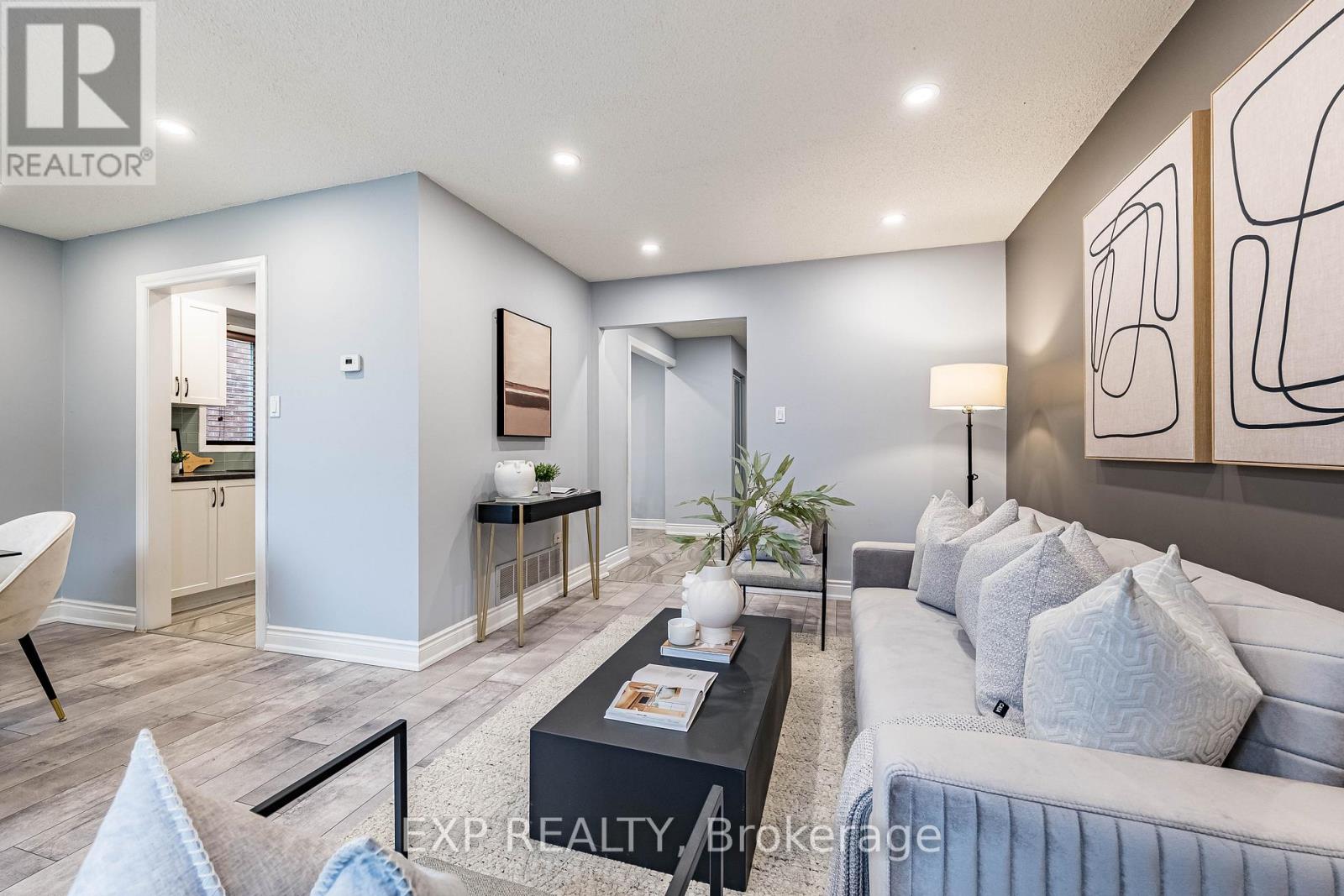 83 Wildercroft Avenue, Brampton, Ontario  L6V 4G6 - Photo 7 - W12518020