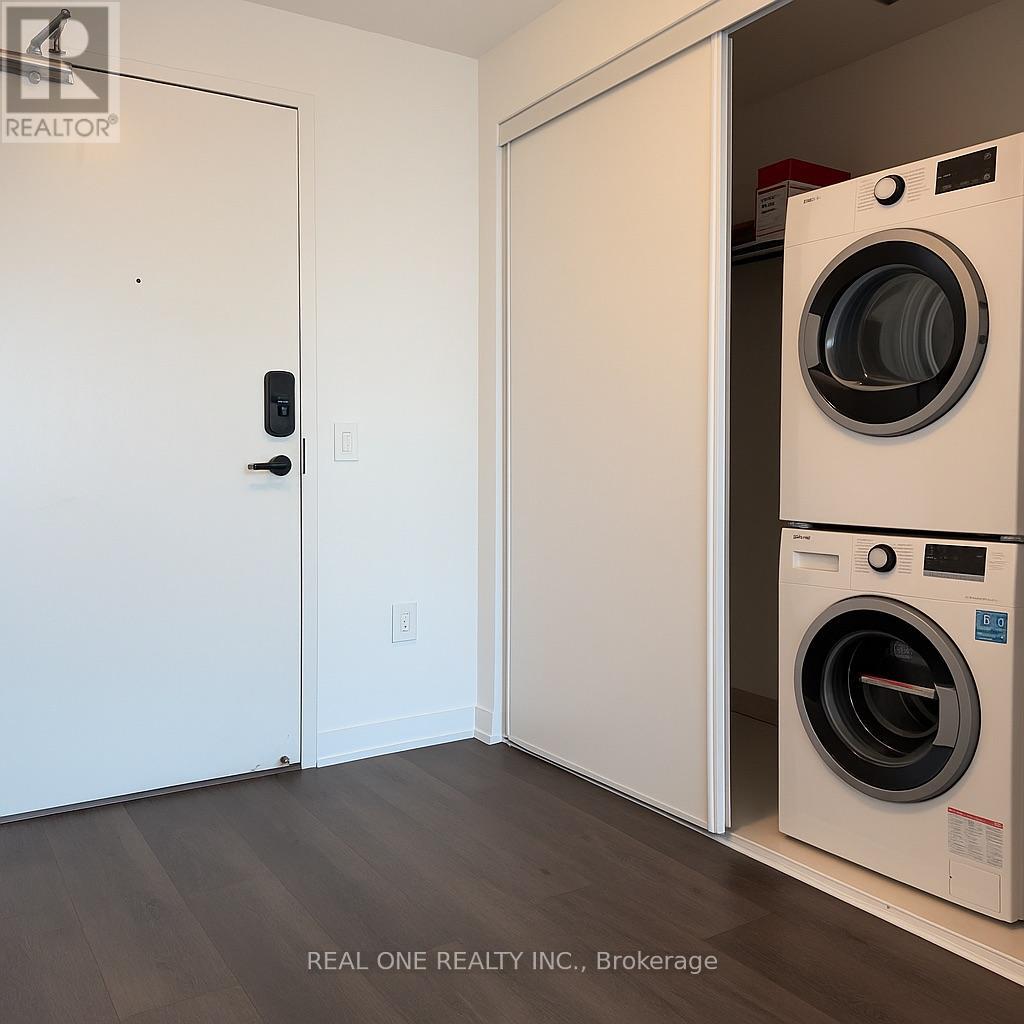 3512 - 3900 Confederation Parkway, Mississauga, Ontario  L5B 0M3 - Photo 19 - W12518028