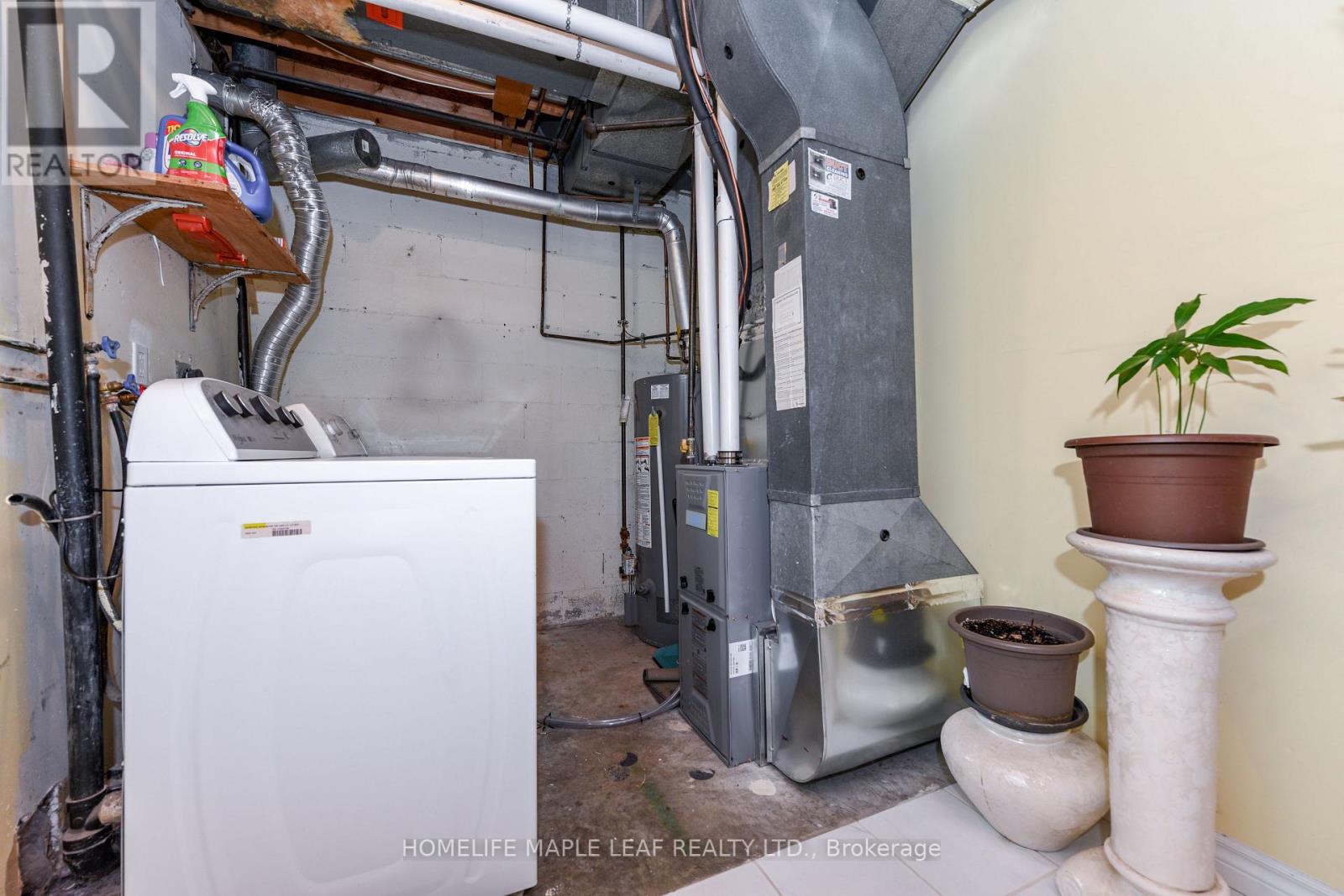 85 - 85 Enmount Drive, Brampton, Ontario L6T 4C9 - Photo 8 - W12518044