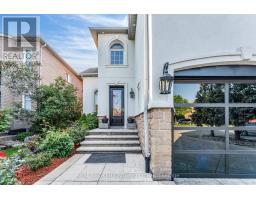 2293 WOODCREST DRIVE, Oakville, Ontario