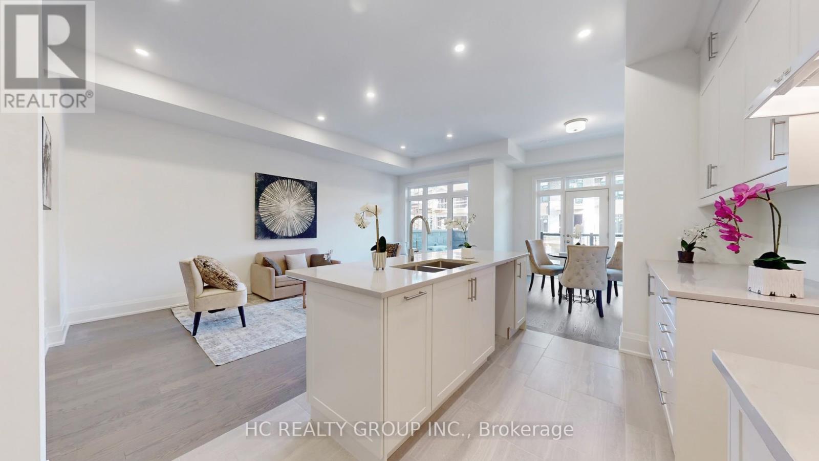 3304 AZAM WAY, Oakville, Ontario