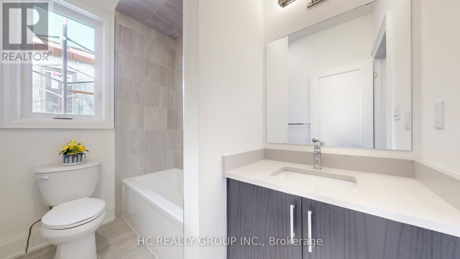 3304 Azam Way, Oakville, Ontario L6M 4K1 - Photo 29 - W12518084