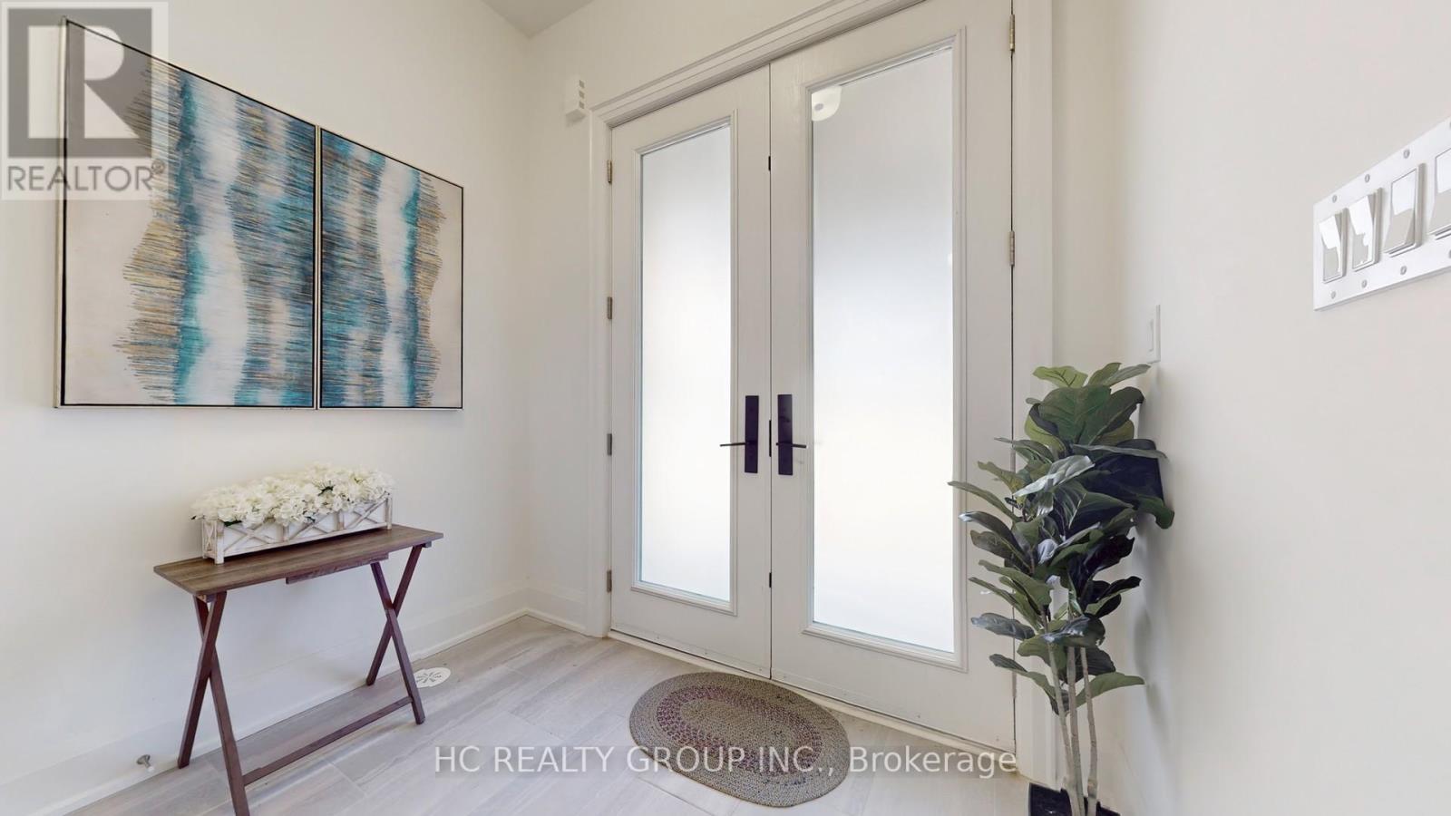 3304 Azam Way, Oakville, Ontario L6M 4K1 - Photo 5 - W12518084