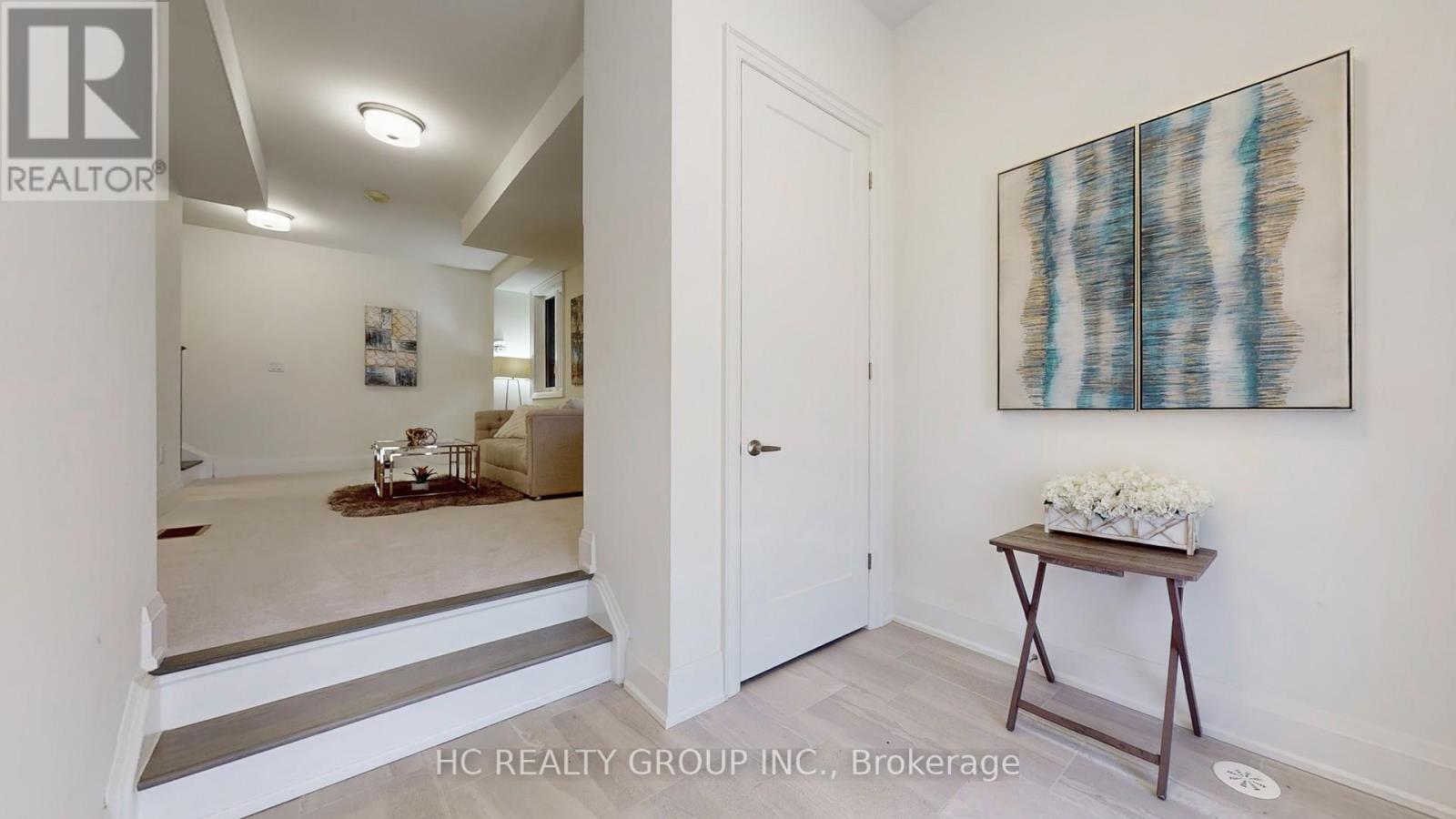 3304 Azam Way, Oakville, Ontario L6M 4K1 - Photo 6 - W12518084