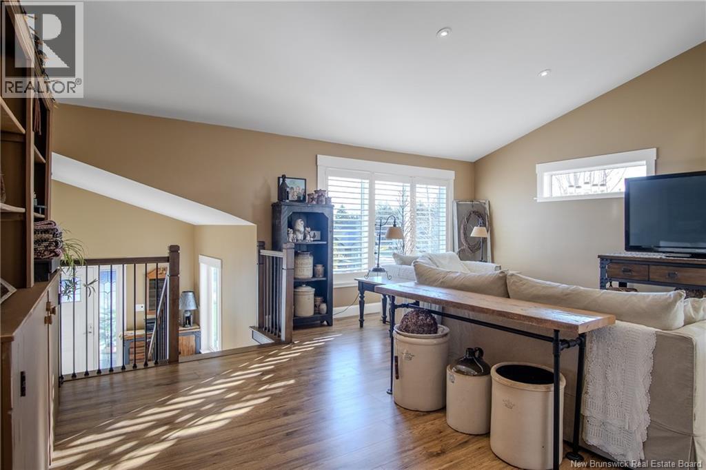 22 Maplecrest Drive, Grand Bay-Westfield, New Brunswick  E5K 0B9 - Photo 11 - NB125641