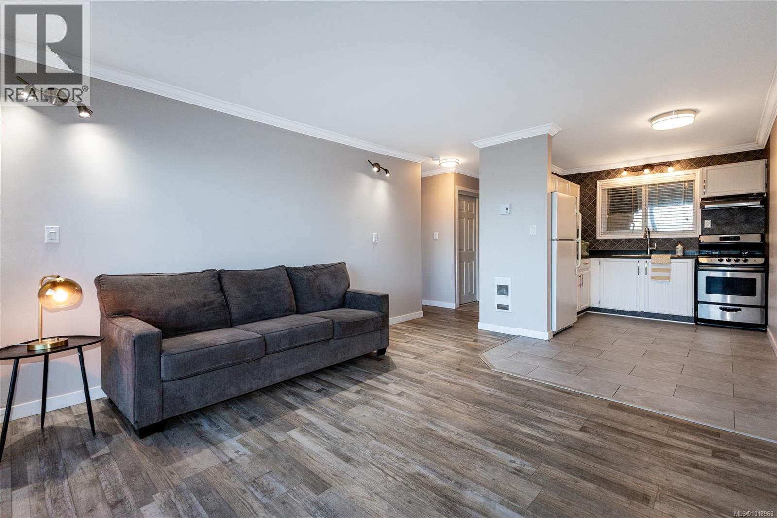 15 940 Island Hwy S, Campbell River, British Columbia  V9W 1B1 - Photo 14 - 1018968