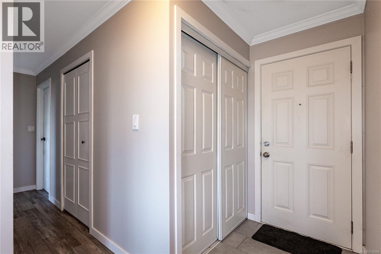 15 940 Island Hwy S, Campbell River, British Columbia  V9W 1B1 - Photo 19 - 1018968