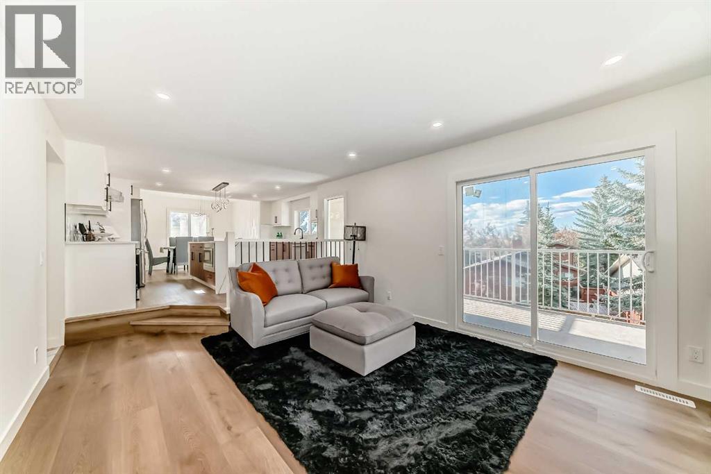 19 Ranch Estates Road Nw, Calgary, Alberta  T3G 1L4 - Photo 13 - A2261027