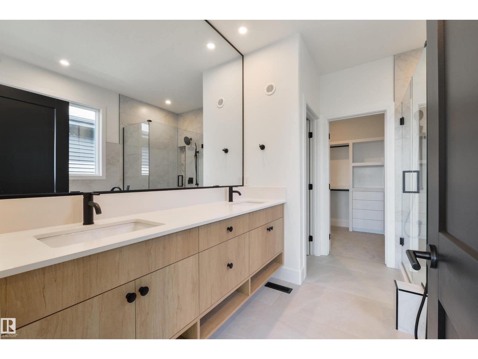 5449 Kootook Rd Sw, Edmonton, Alberta  T6W 4W1 - Photo 43 - E4464941