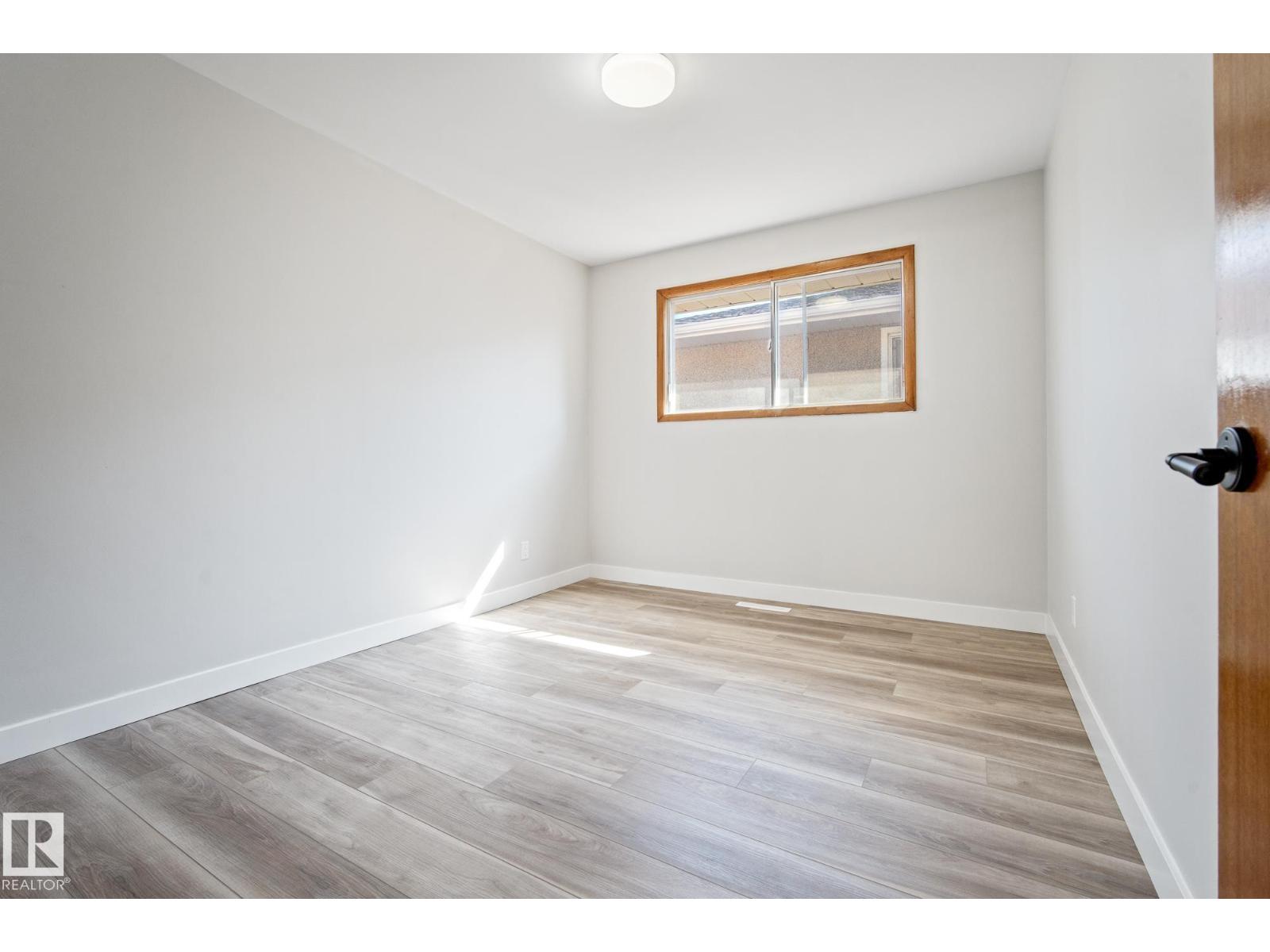 6007 95 Av Nw, Edmonton, Alberta  T6B 1A4 - Photo 17 - E4464942