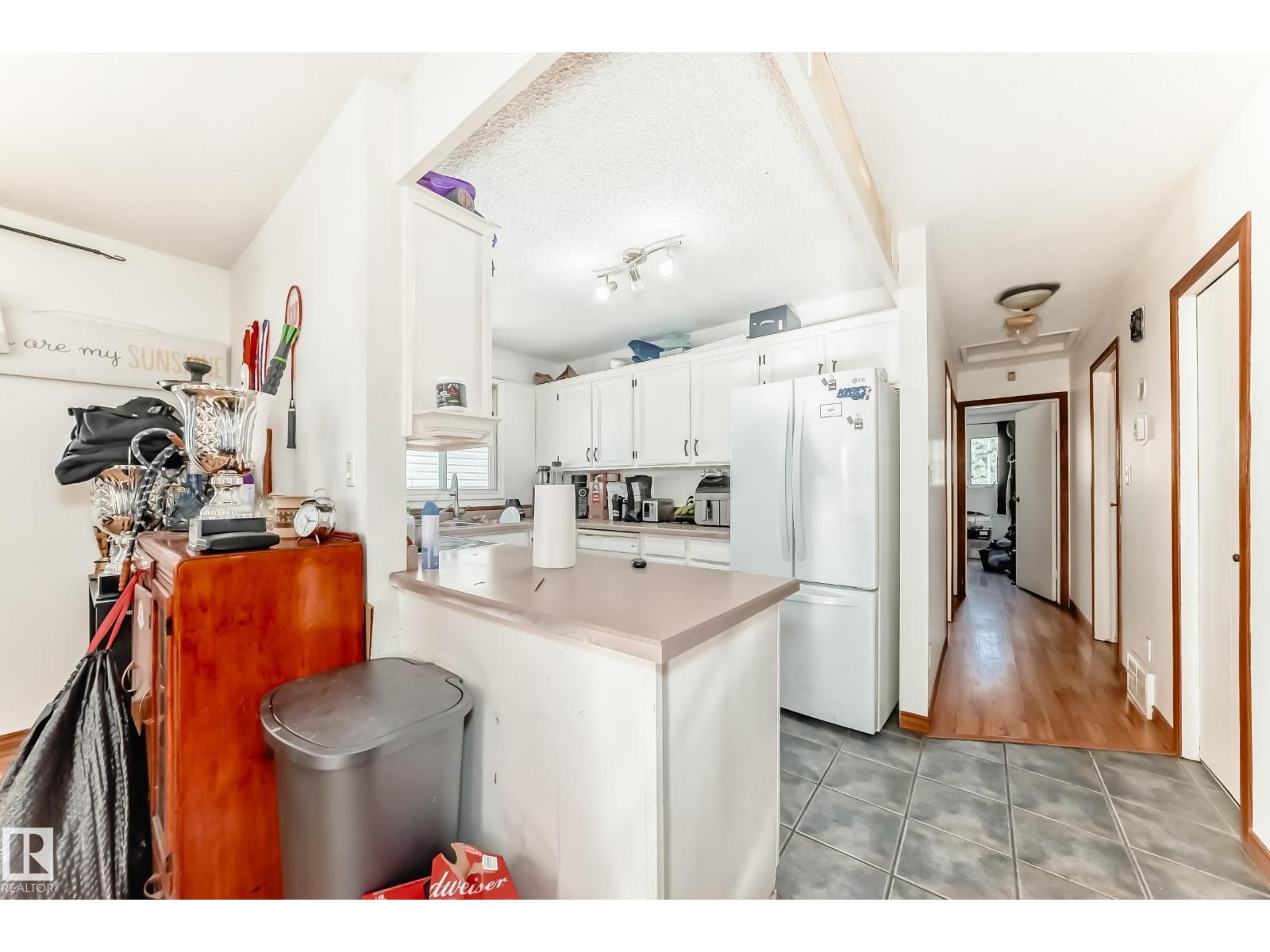 5144 37 Av Nw, Edmonton, Alberta  T6L 1C8 - Photo 8 - E4464943