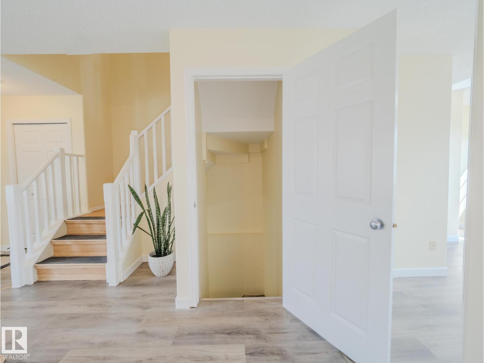 15013 135a St Nw, Edmonton, Alberta  T6V 1N1 - Photo 10 - E4464944