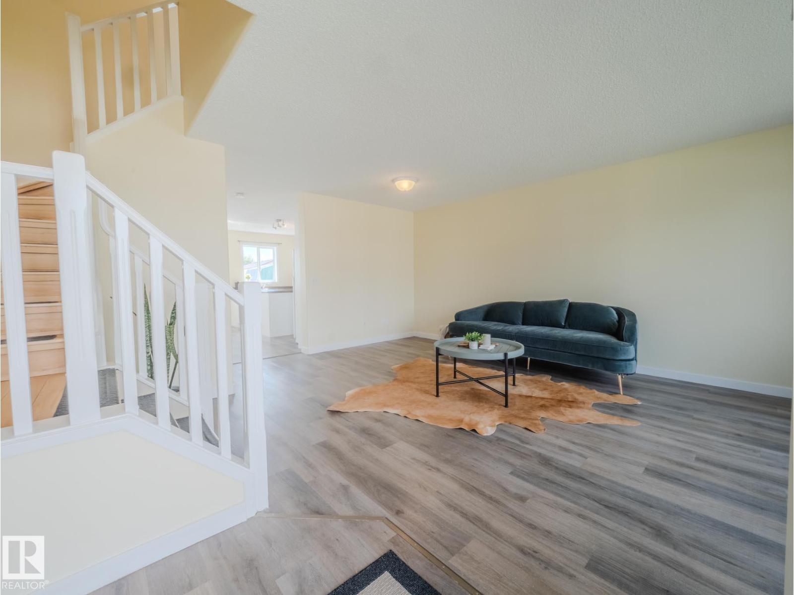 15013 135a St Nw, Edmonton, Alberta  T6V 1N1 - Photo 3 - E4464944