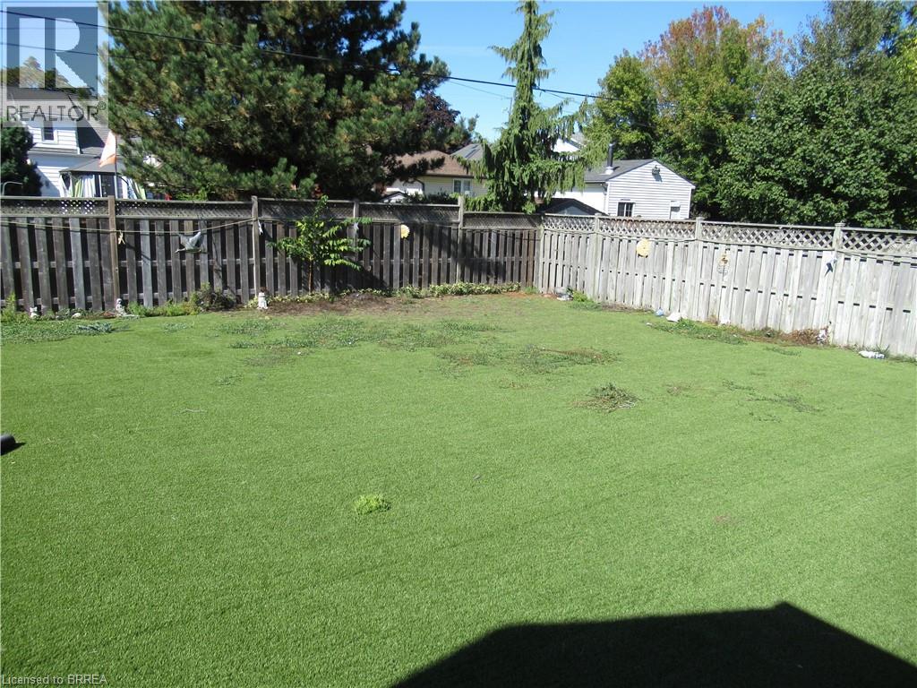 140 Grand Street, Brantford, Ontario  N3R 4B7 - Photo 18 - 40775380