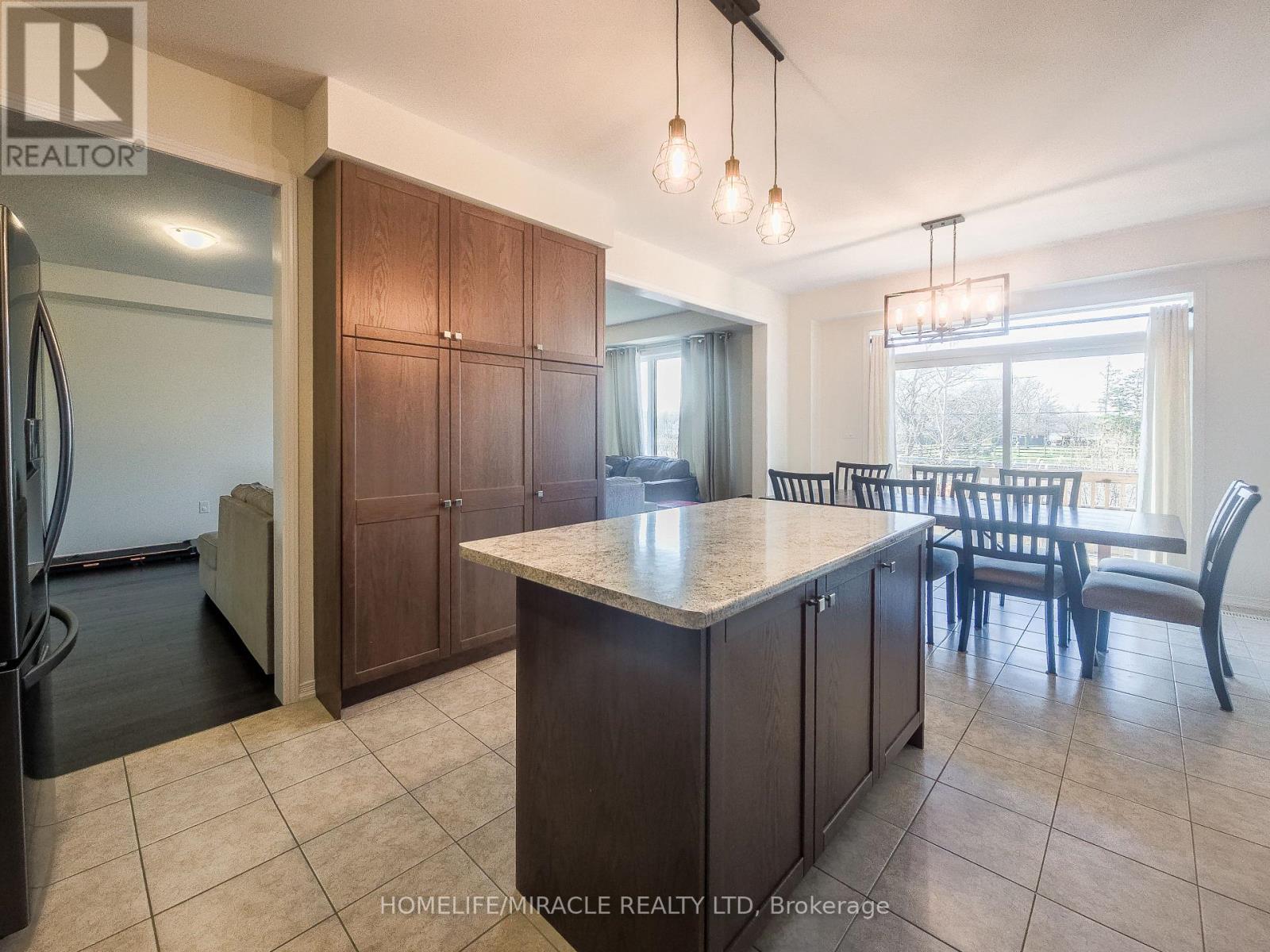 48 Esther Crescent, Thorold, Ontario  L3B 0G2 - Photo 11 - X12517984