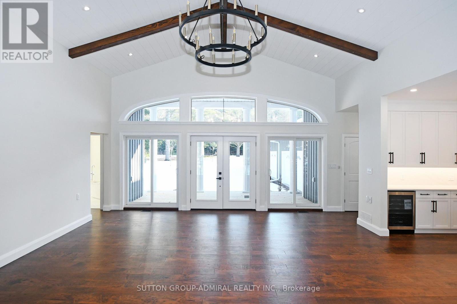 308 Indian Point Road, Kawartha Lakes, Ontario  K0M 1K0 - Photo 2 - X12518050