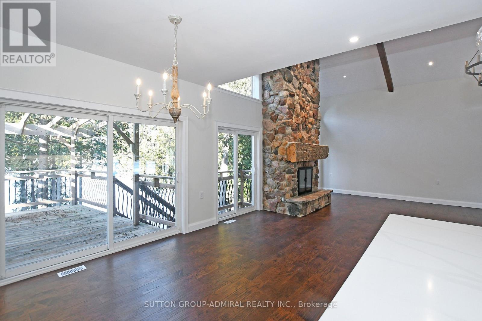 308 Indian Point Road, Kawartha Lakes, Ontario  K0M 1K0 - Photo 9 - X12518050