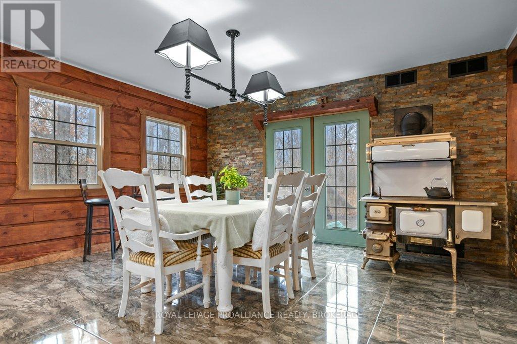 1157 Townline Road, Frontenac, Ontario K0H 2P0 - Photo 16 - X12517542