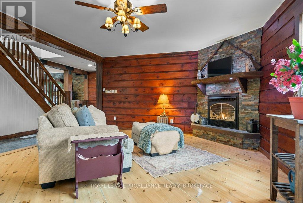 1157 Townline Road, Frontenac, Ontario K0H 2P0 - Photo 9 - X12517542