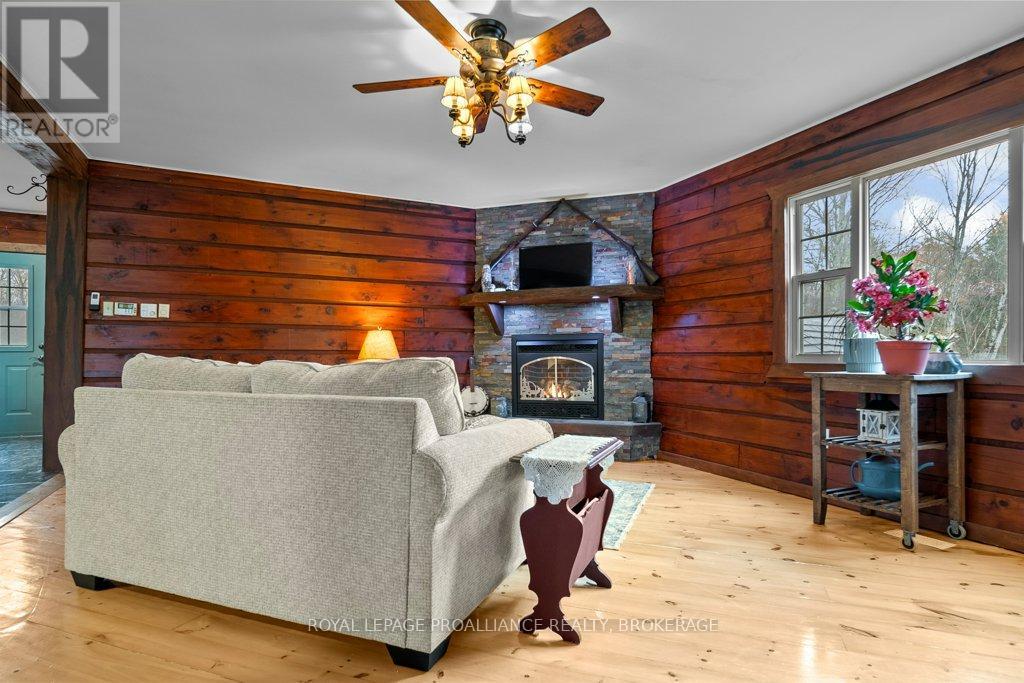 1157 Townline Road, Frontenac, Ontario K0H 2P0 - Photo 8 - X12517542