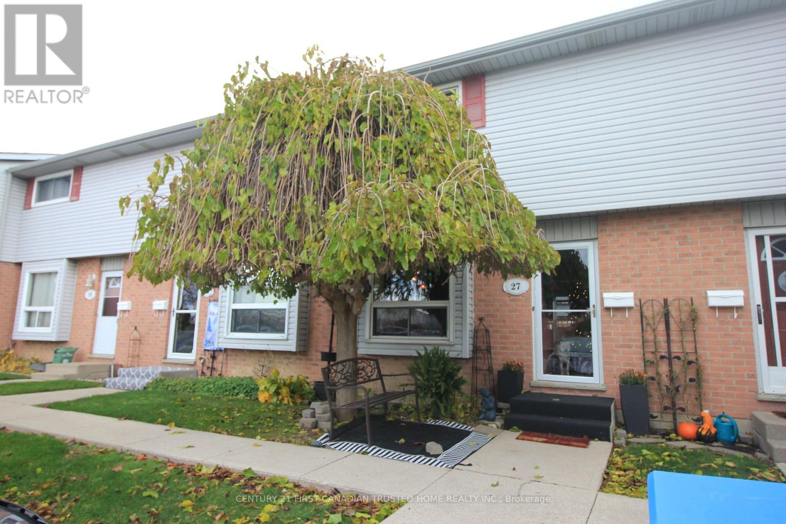 27 - 1430 Jalna Boulevard, London South, Ontario  N6E 3C1 - Photo 1 - X12495934