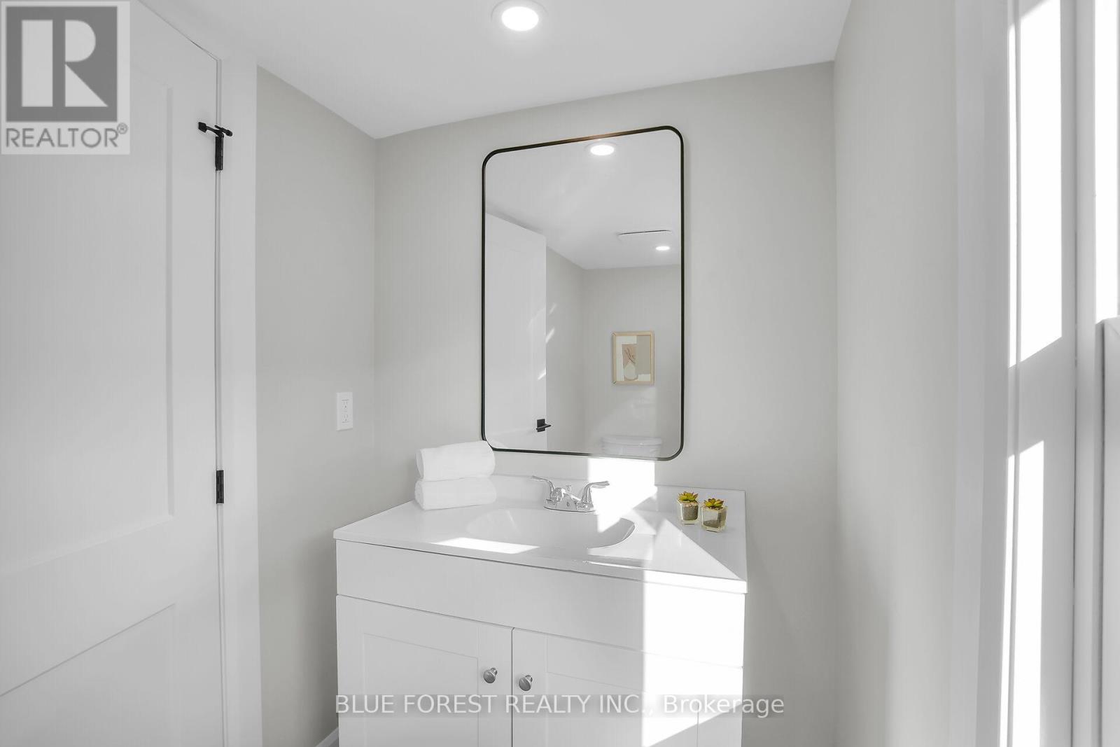 10 Josephine Street, London South, Ontario N5Z 3N6 - Photo 18 - X12509332