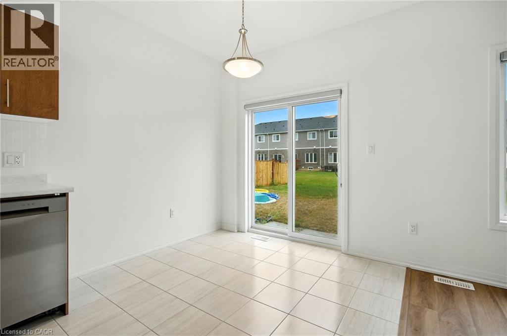 25 Saffron Way, Fonthill, Ontario  L0S 1E1 - Photo 11 - 40786268