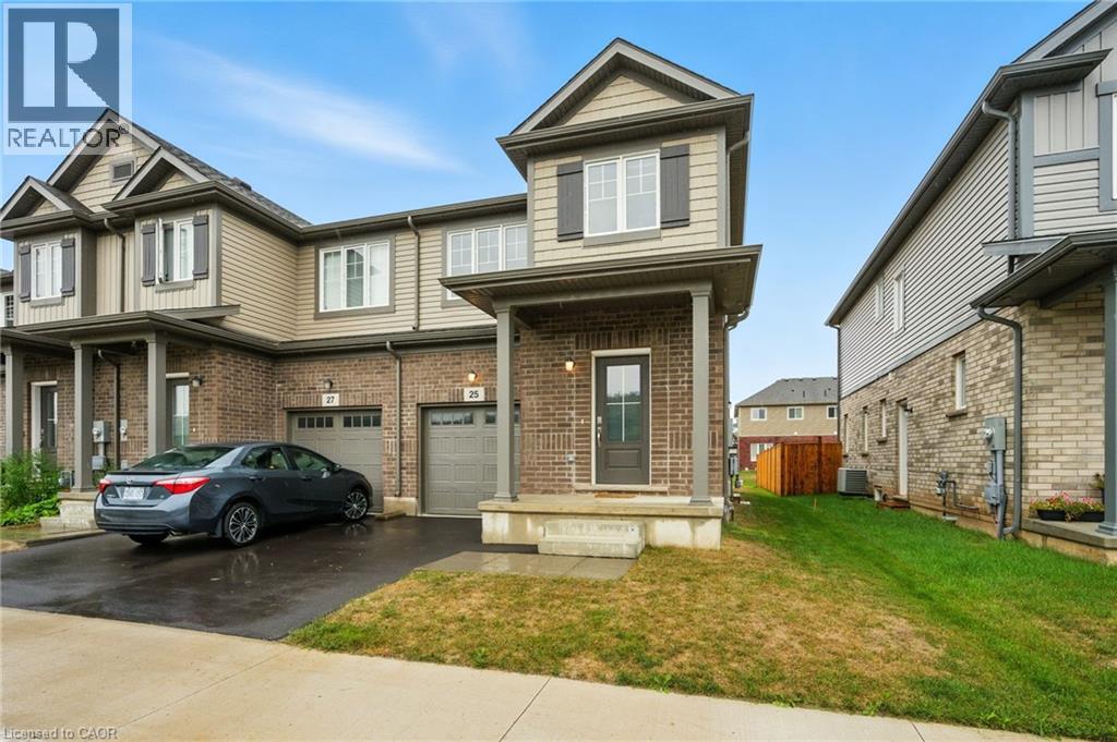 25 Saffron Way, Fonthill, Ontario  L0S 1E1 - Photo 3 - 40786268