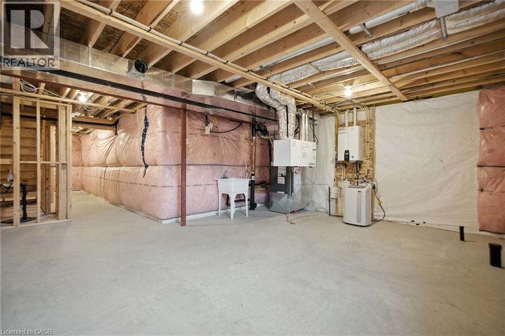 25 Saffron Way, Fonthill, Ontario  L0S 1E1 - Photo 30 - 40786268