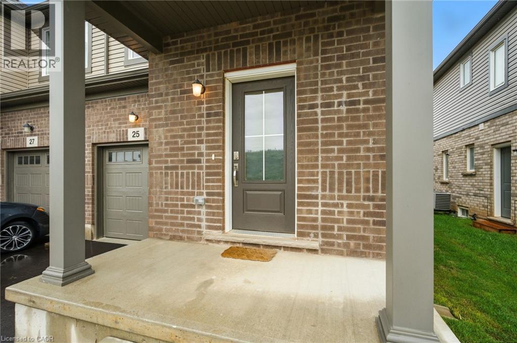 25 Saffron Way, Fonthill, Ontario  L0S 1E1 - Photo 4 - 40786268