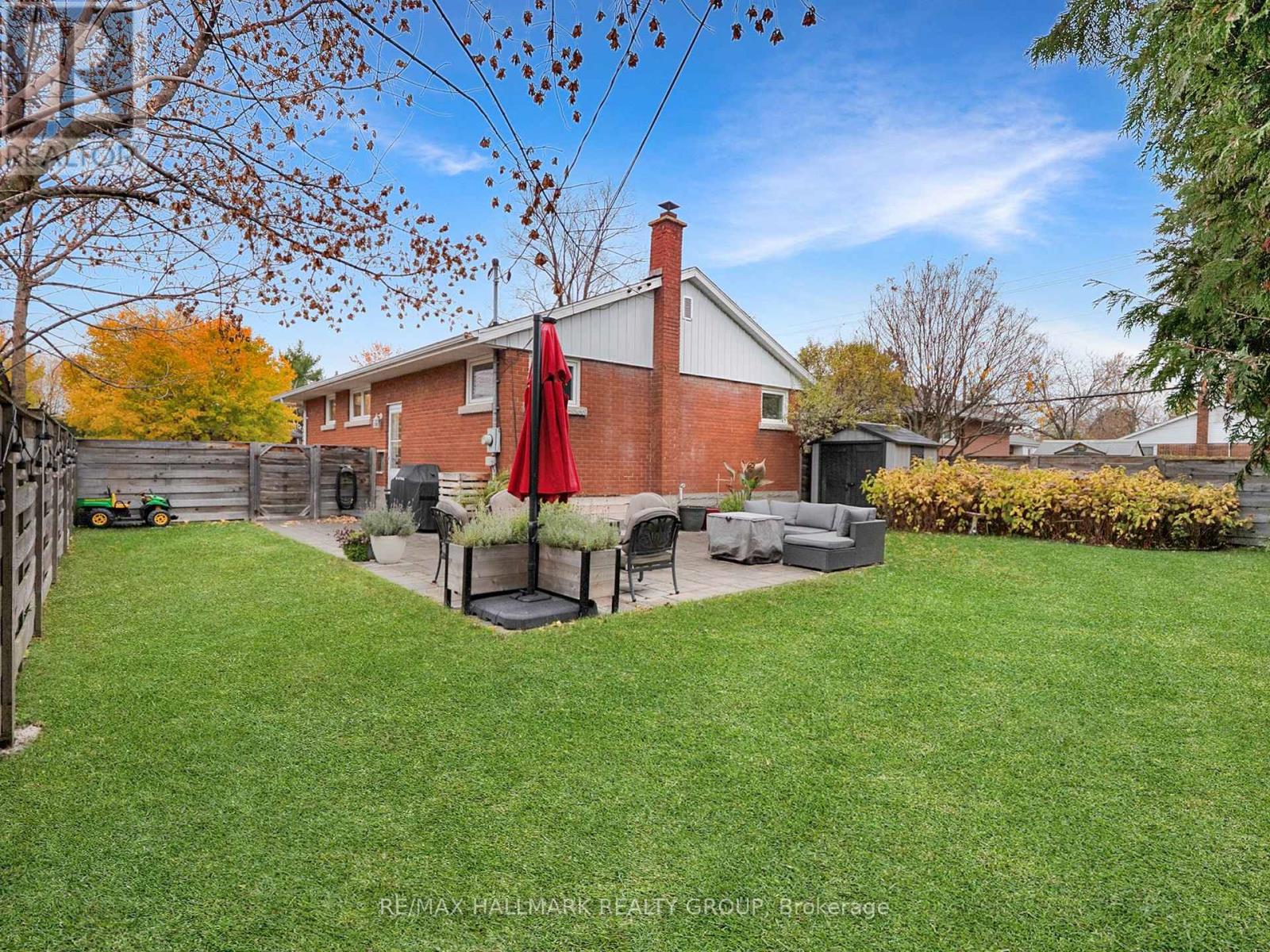 2077 Lemay Crescent, Ottawa, Ontario  K1G 2X5 - Photo 27 - X12517444