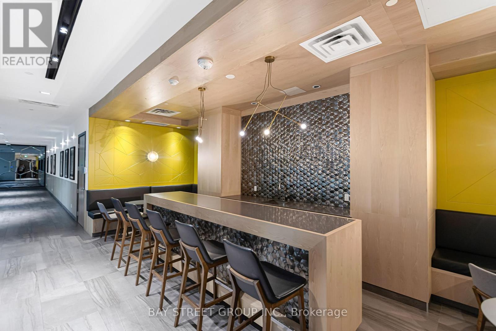 203 - 128 Fairview Mall Drive, Toronto, Ontario M2J 0E8 - Photo 31 - C12518190