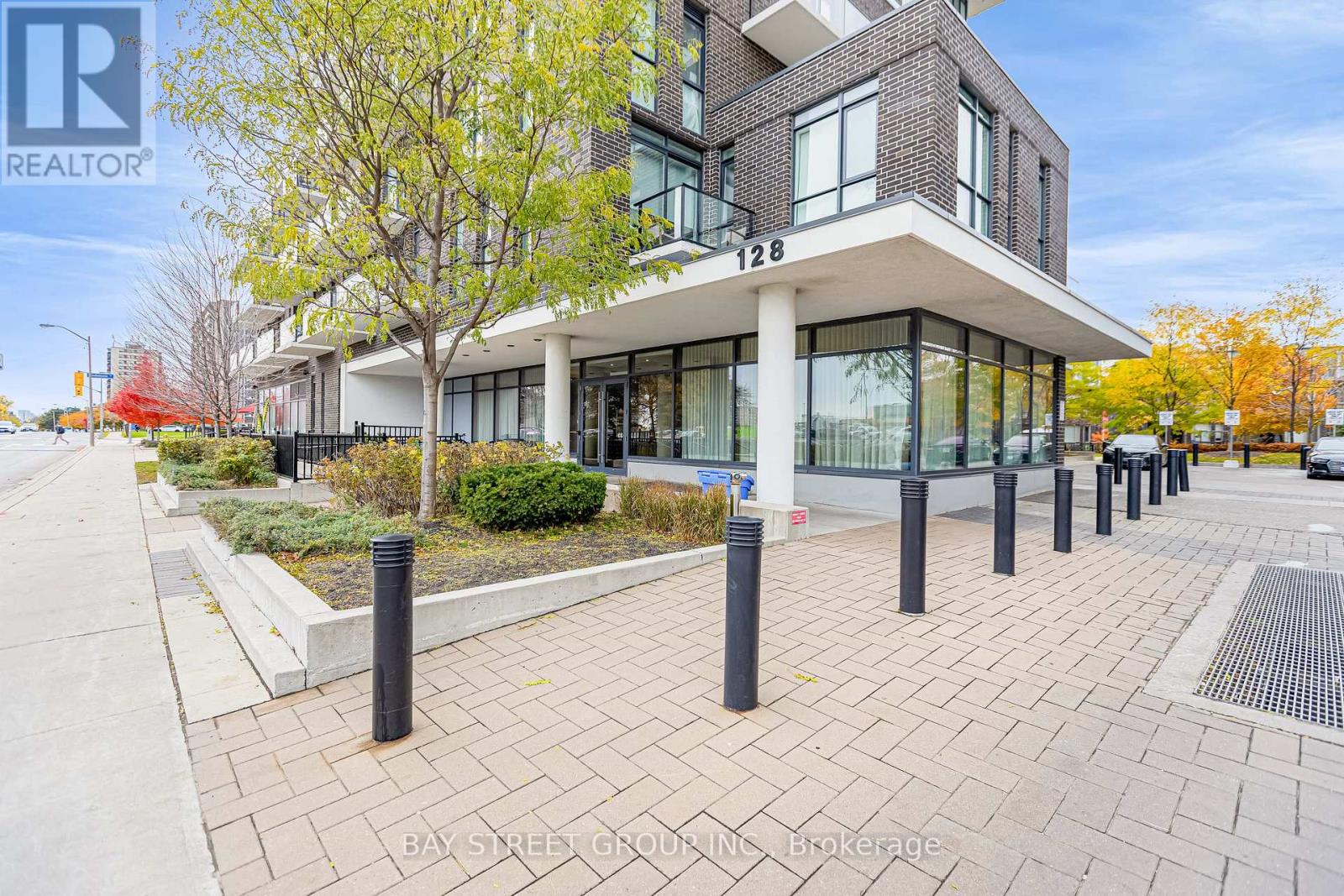 203 - 128 Fairview Mall Drive, Toronto, Ontario M2J 0E8 - Photo 4 - C12518190