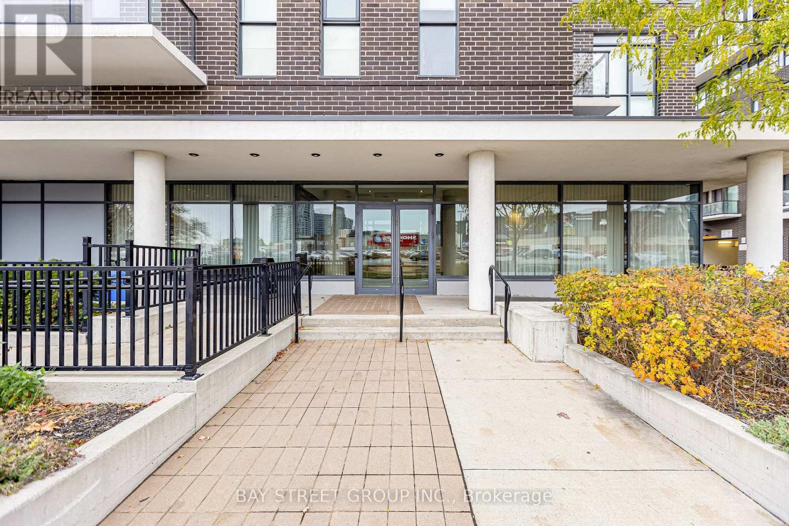 203 - 128 Fairview Mall Drive, Toronto, Ontario M2J 0E8 - Photo 6 - C12518190