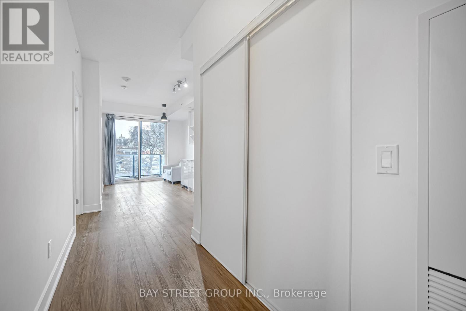 203 - 128 Fairview Mall Drive, Toronto, Ontario M2J 0E8 - Photo 8 - C12518190