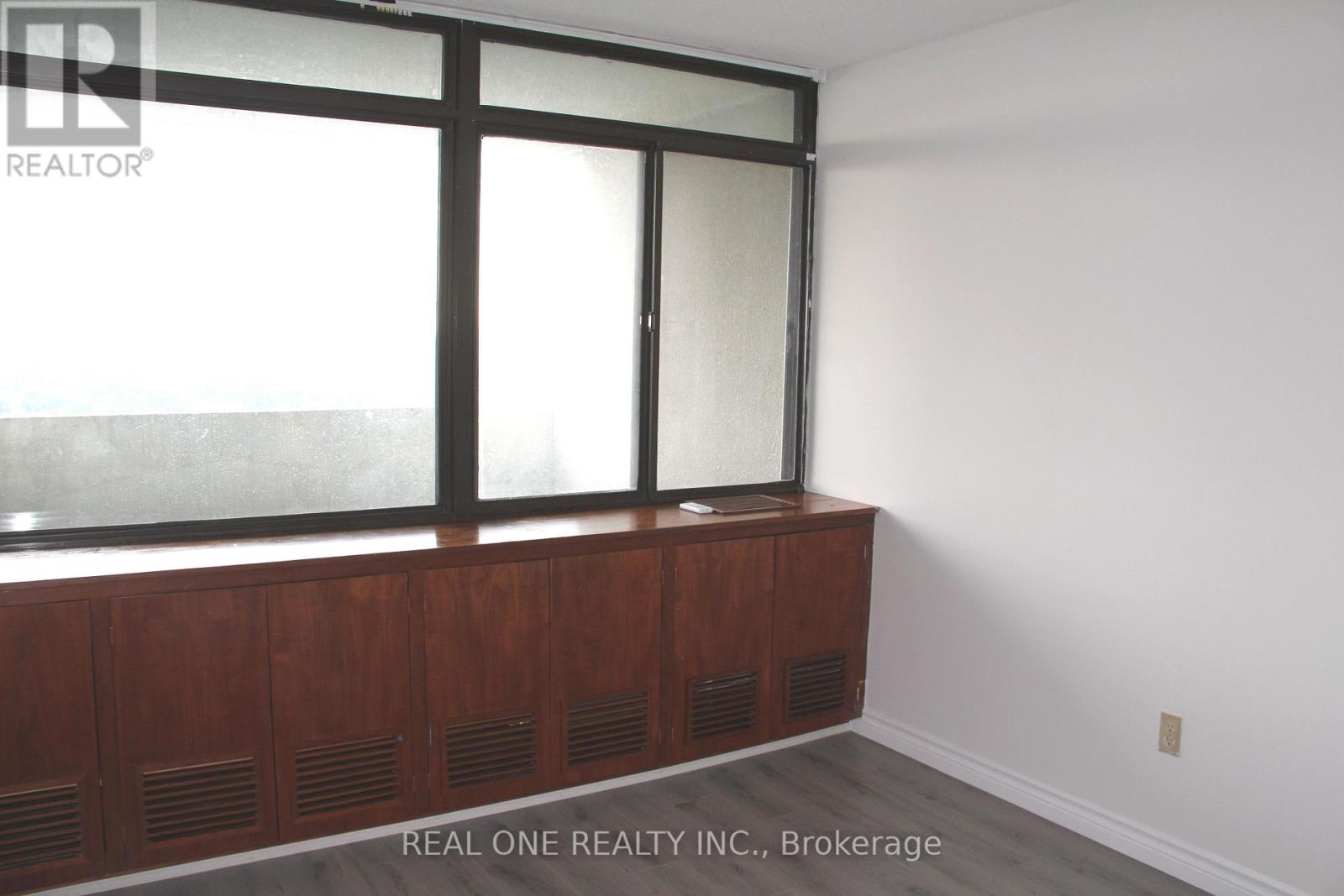 2110 - 3300 Don Mills Road, Toronto, Ontario M2J 4X7 - Photo 9 - C12518196