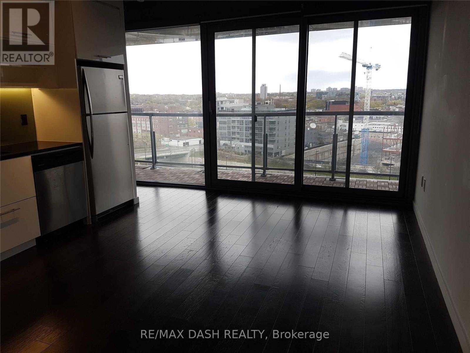 1106 - 32 Trolley Crescent, Toronto, Ontario M5A 0E8 - Photo 2 - C12518244